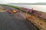 40 грузовых поездов прибыли по проложенной после обрушения моста ж/д ветке в Мурманск