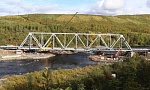 РЖД завершили установку пролетных строений нового ж/д моста через реку Кола под Мурманском